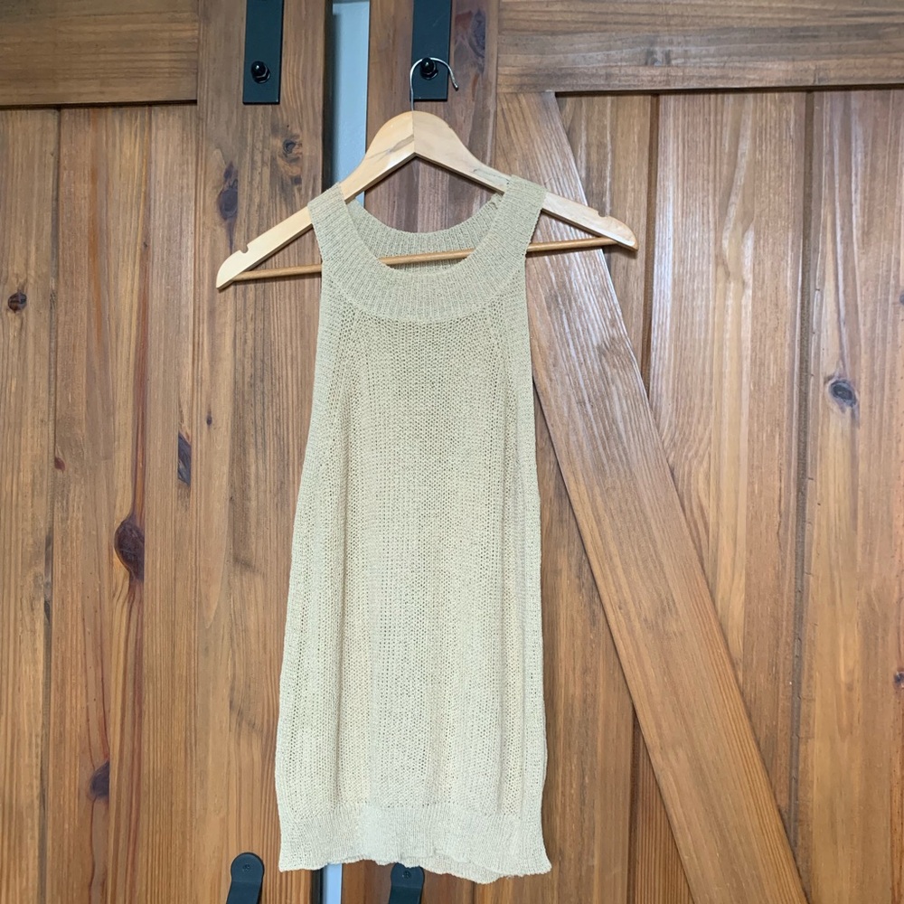 Like new Elegant Beige Knit Tank Top